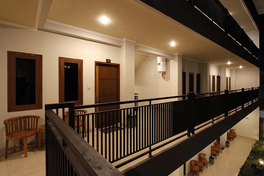 מטאראם Palapa Hotel מראה חיצוני תמונה