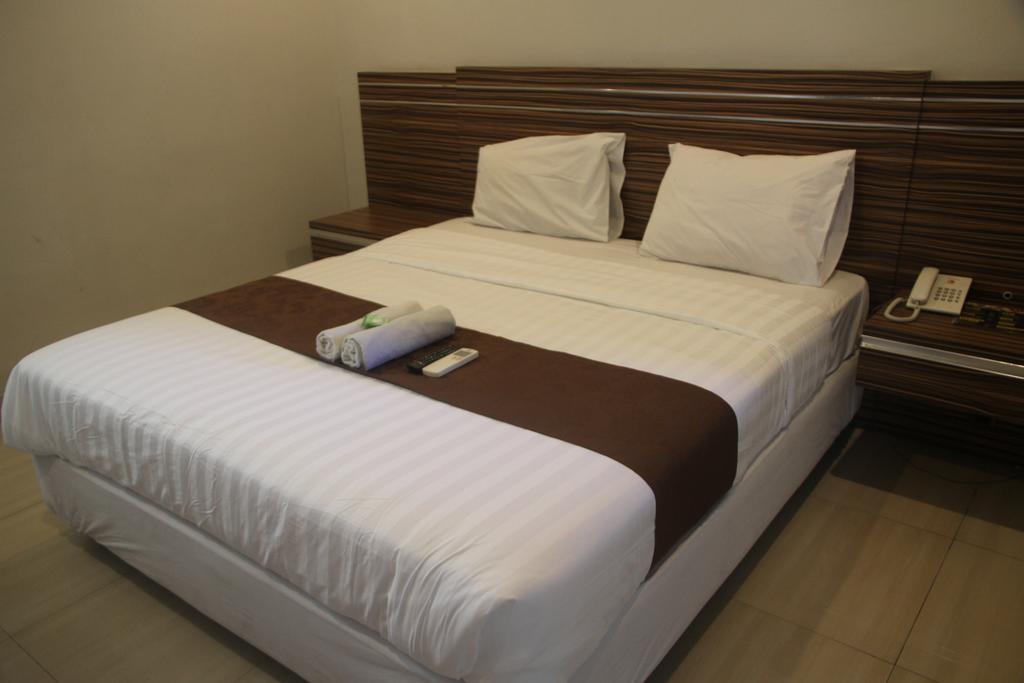 מטאראם Palapa Hotel מראה חיצוני תמונה